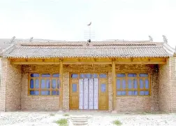 关于南城黑豹队对阵燕赵鲸鲨队，橄榄球热身赛击败，细节决定成败——冲刺阶段不容有失的信息
