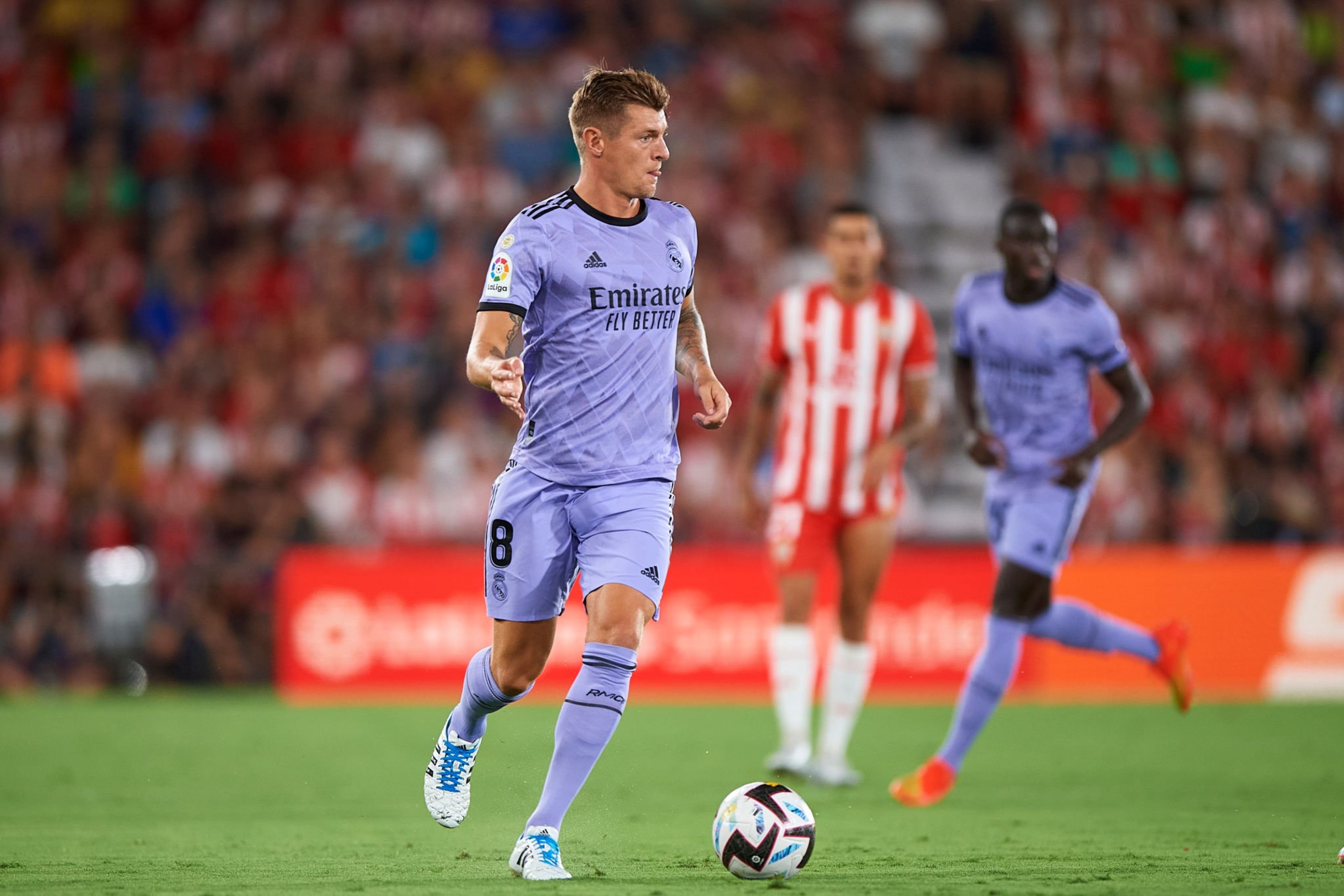 爱游戏官方登录 -最后时刻突围战来临，里昂围绕欧冠外线爆发，细节曝光，数据层面出现新趋势(用空间换时间表述什么意思)