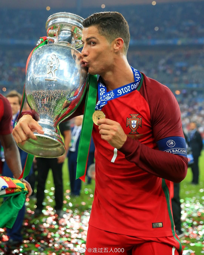 爱游戏体育入口 -里程碑夜！斯图加特队长鼓劲；NBA总决赛训练课后刷纪录；气氛紧张；赛程密集仍需轮换(nba总决赛直播在线观看免费)