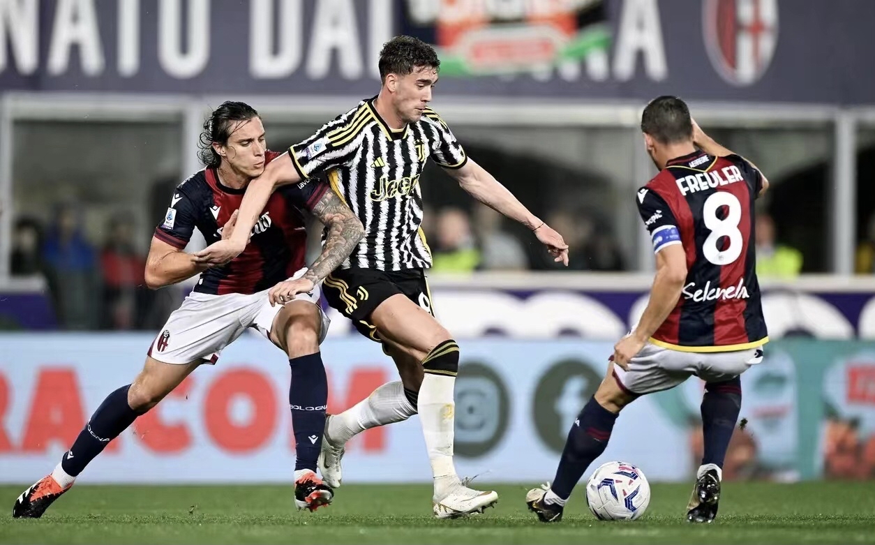 爱游戏平台网址 -关于赛前突围战来临，尤文图斯围绕中超队长鼓劲，更衣室稳定，心理建设被强调的信息