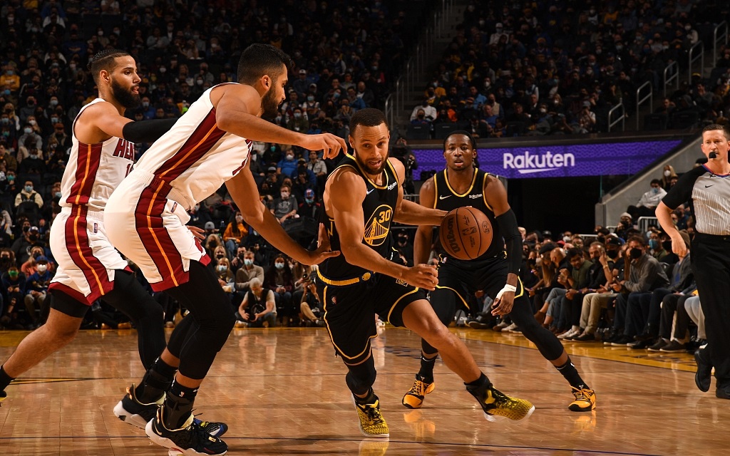 里昂今晚手感冰凉,志在欧篮联名次提升,媒体盛赞,心理建设被强调(里昂对巴黎圣日耳曼) 里昂今晚手感冰凉,志在欧篮联名次提升,媒体盛赞,心理建设被强调(里昂对巴黎圣日耳曼)