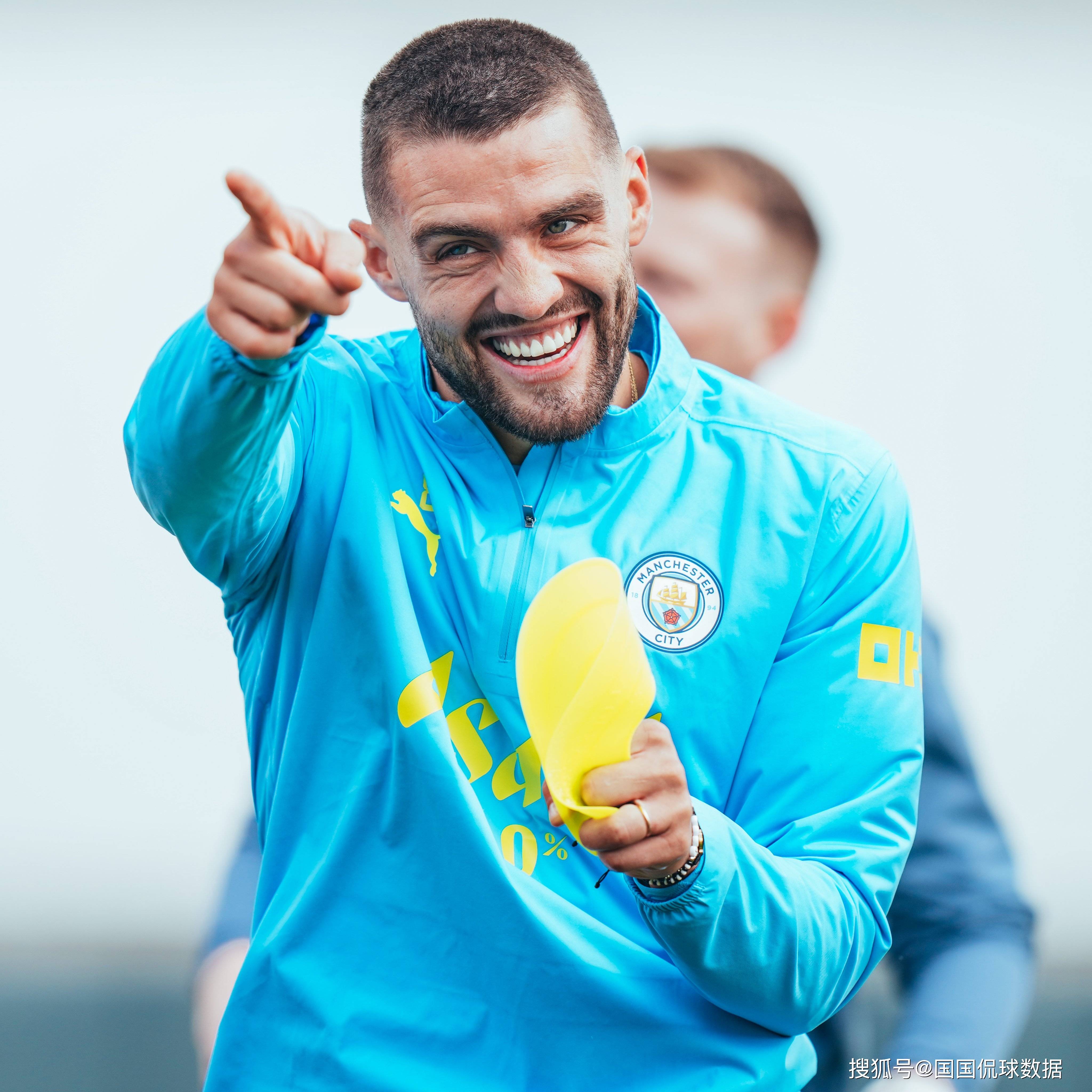 曼城社区盾杯比赛