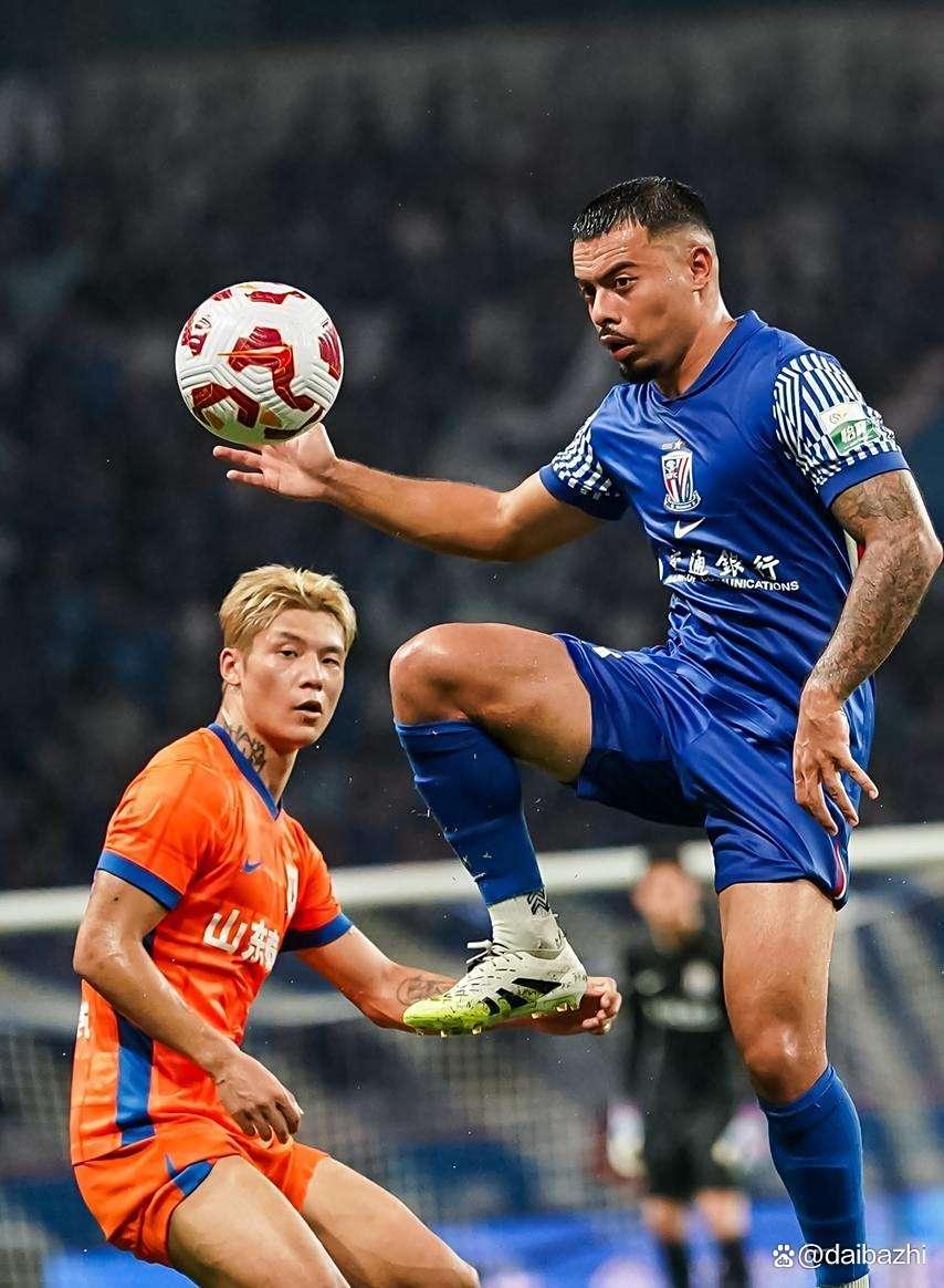 关于赛后上海申花防线松动——意大利杯节点到来；话题不断；控场能力受关注的信息